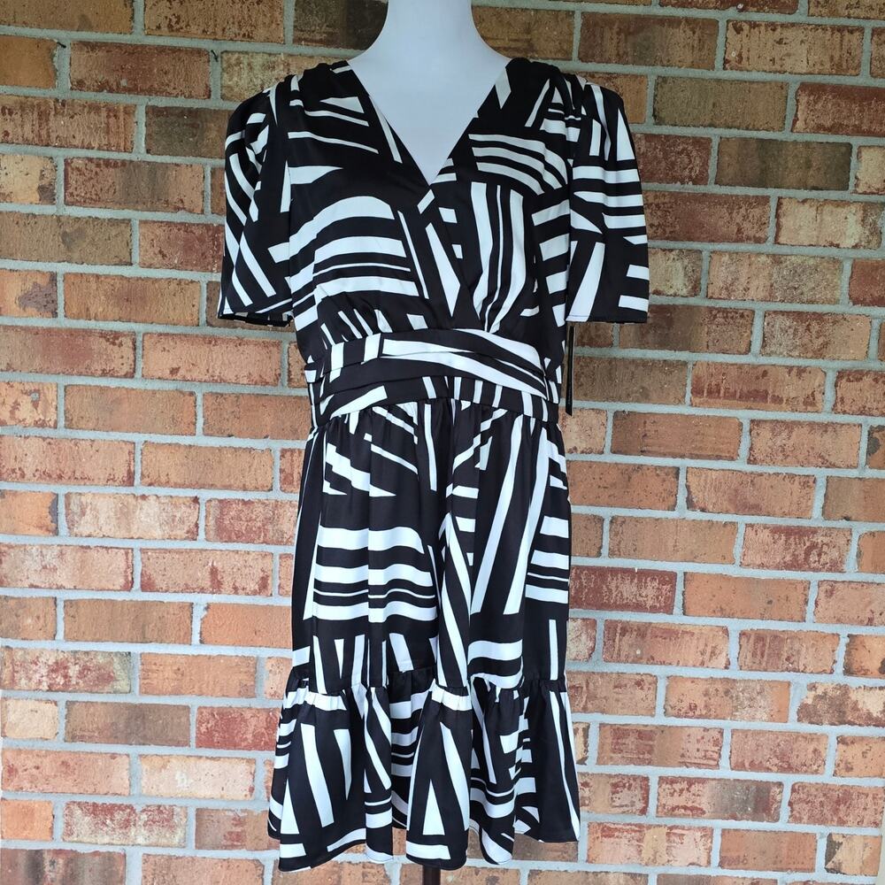 Black White Stripe Dress Karl Lagerfeld Paris Plus Size 14 Abstract Print